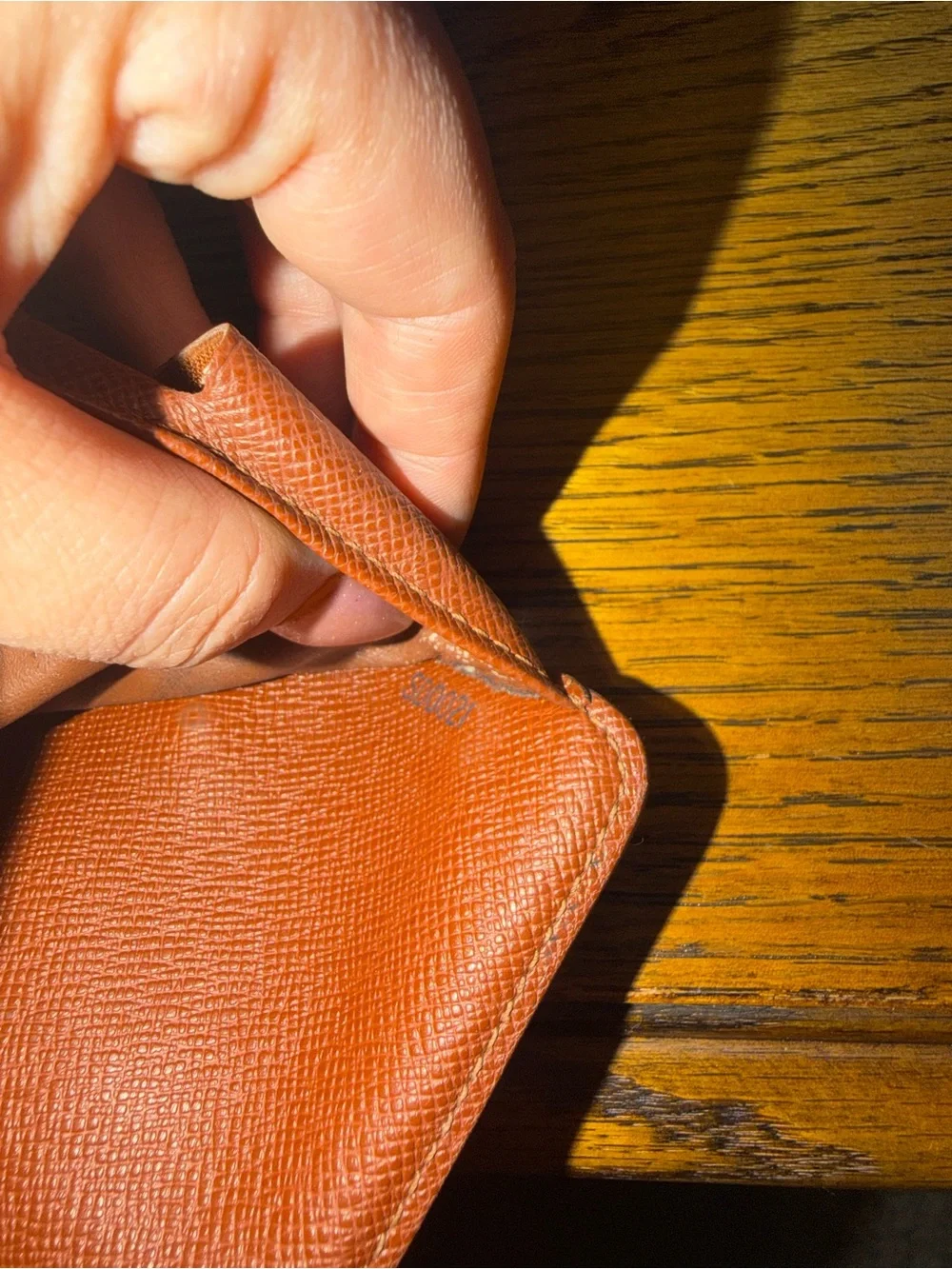 Louis Vuitton Monogram Canvas Zip Compact Wallet-unisex authentic vintage